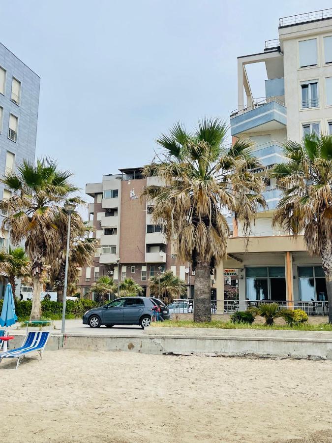 Blue Apartment Durrës 外观 照片